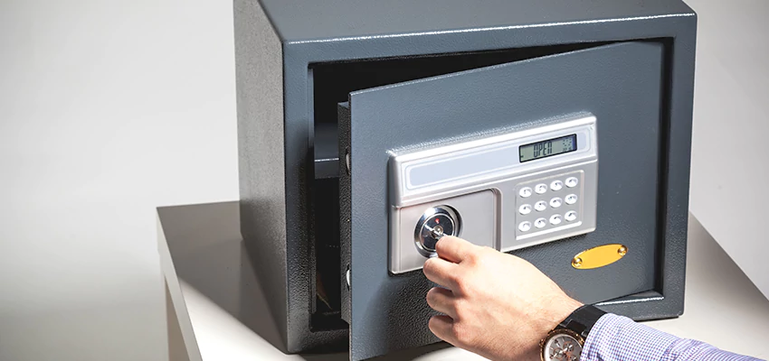 Jewelry Safe Unlocking Service in St Charles, Illinois