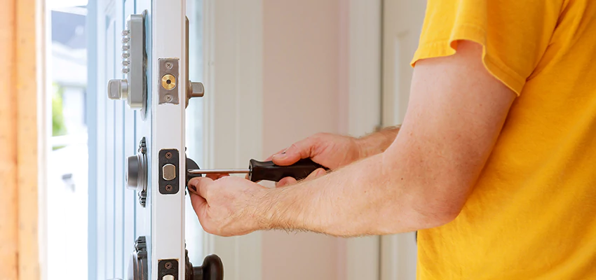 Eviction Locksmith For Key Fob Replacement Services in St Charles, IL