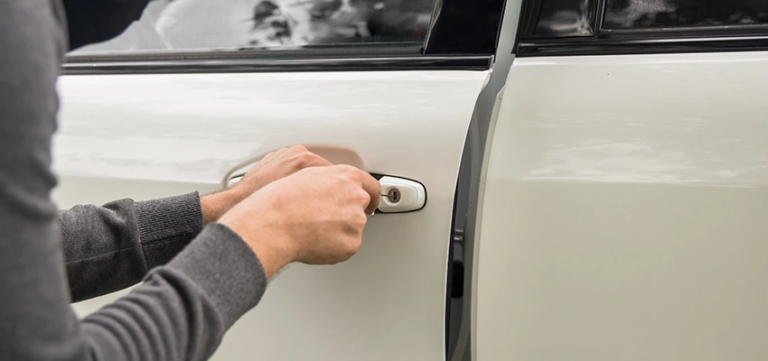 Unlock Car Door Service in St Charles, IL